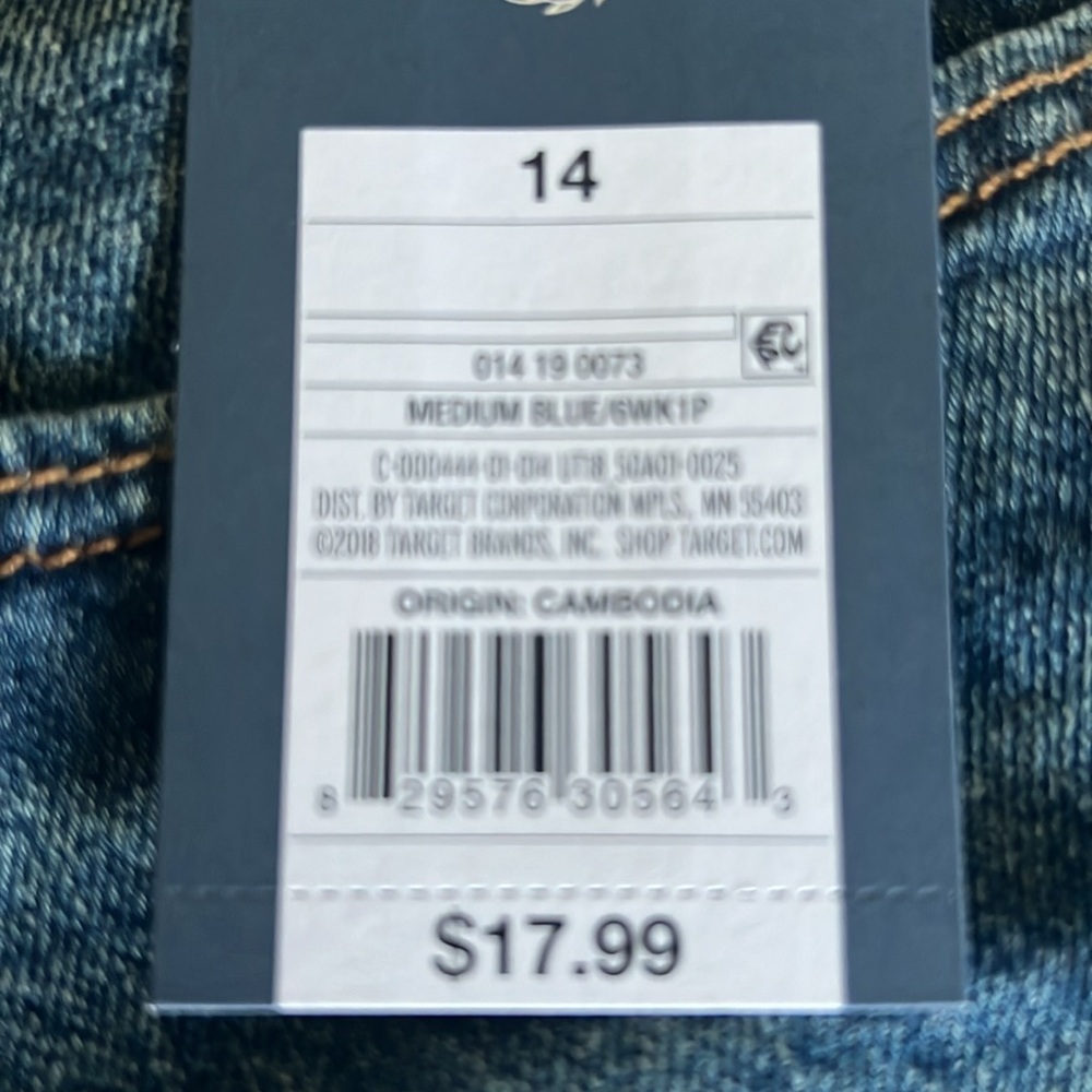 Universal Threads shorts - Picture 3 of 3